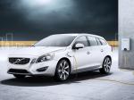 Volvo V60 Plug-in Hybrid 2011 года